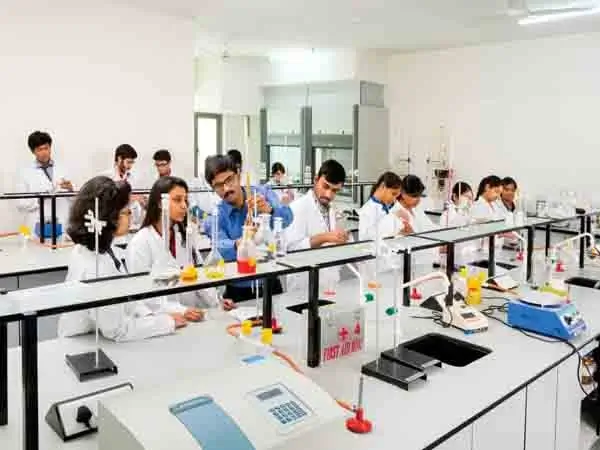 Best universities in Kolkata